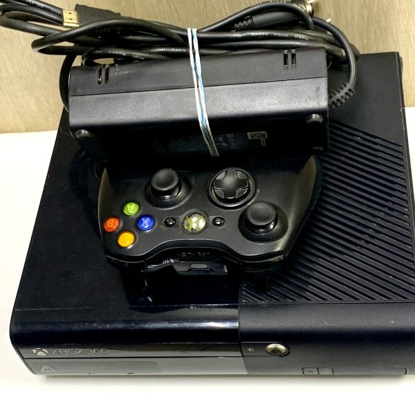 Microsoft Xbox 360 E 500 Гб (Model:1538)