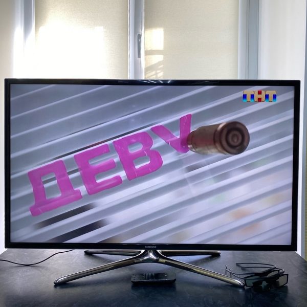 Телевизор Samsung UE40F6400AK Smart TV,3D