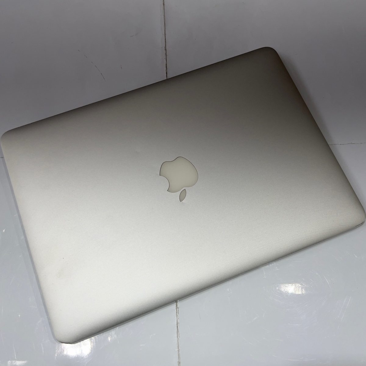 Apple MacBook Air 13 (2012)