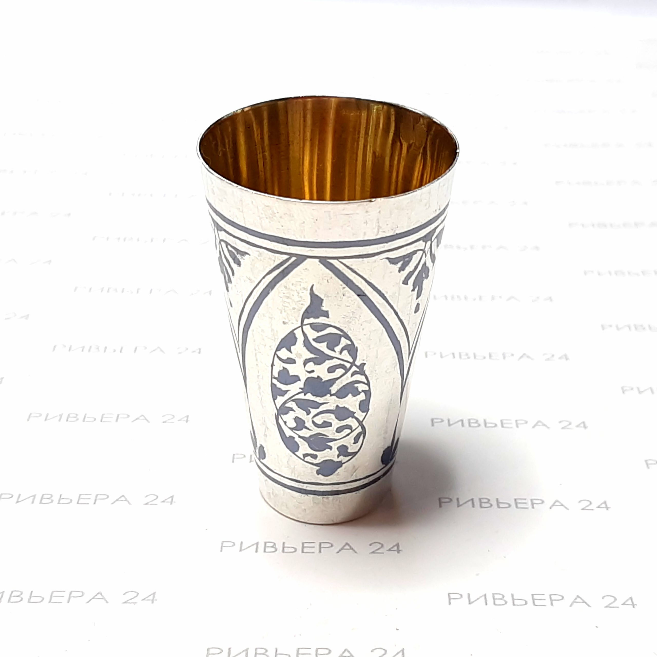 Серебряная рюмка 875 пробы 32.94 грамм Серебряная рюмка 875 пробы 32.94 грамм